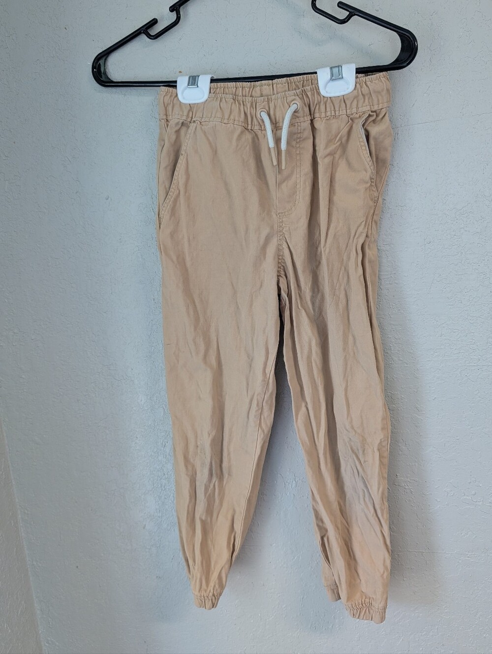 Kids Tommy Bahama Drawstring Jogger Pants 7/8 M Tan White Stretch Pockets